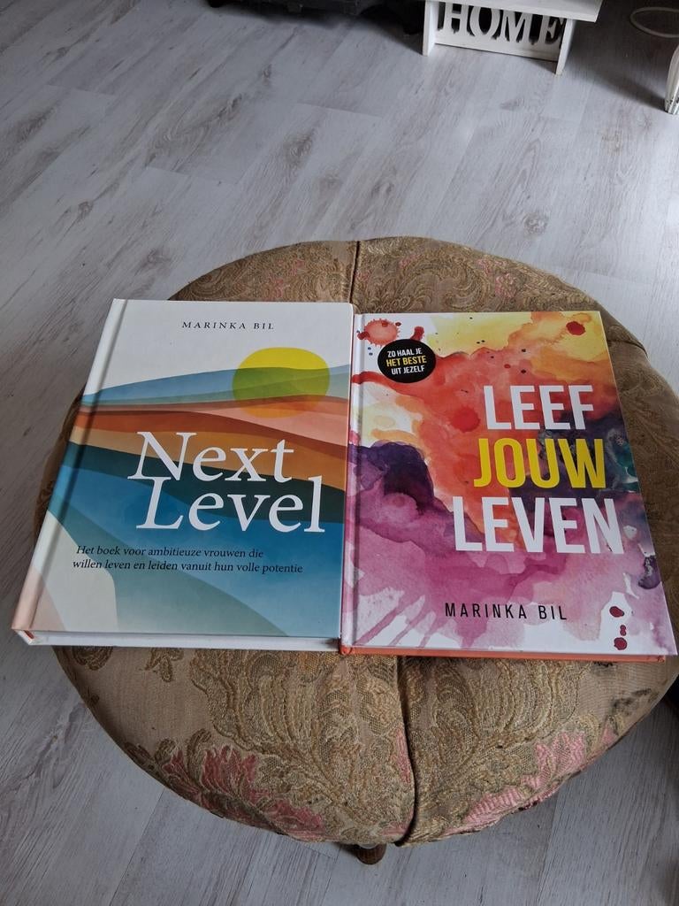 2 boeken marinka bil, Ophalen of Verzenden