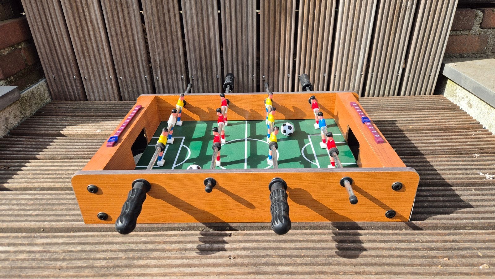 Tafelvoetbalspel - Compact en Draagbaar, Kinderen en Baby's, Speelgoed | Voetbaltafels, Ophalen of Verzenden, Gebruikt