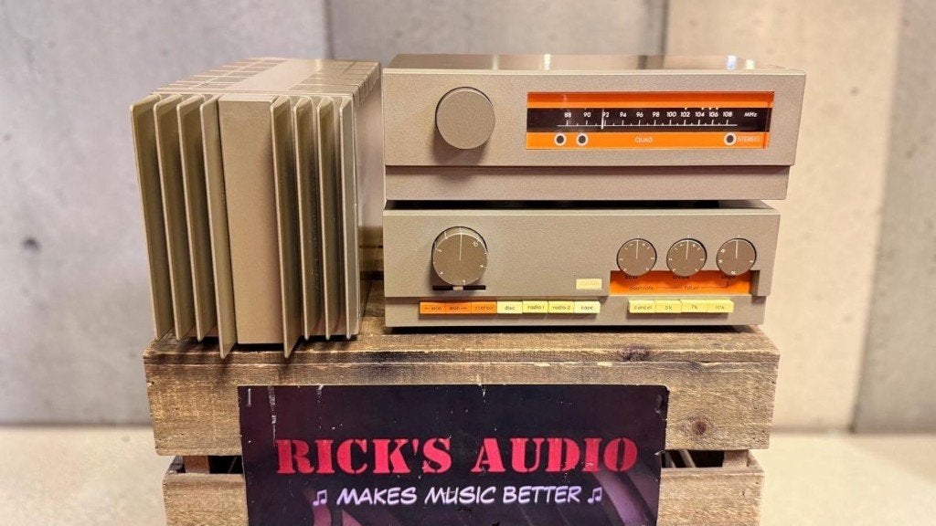 Quad FM3 + 33 + 303 | GEREVISEERD | Britse Hifi Klassieker, Overige merken, Tuner of Radio, KLASSIEKE QUAD 303/33/FM3 HIFI-SET