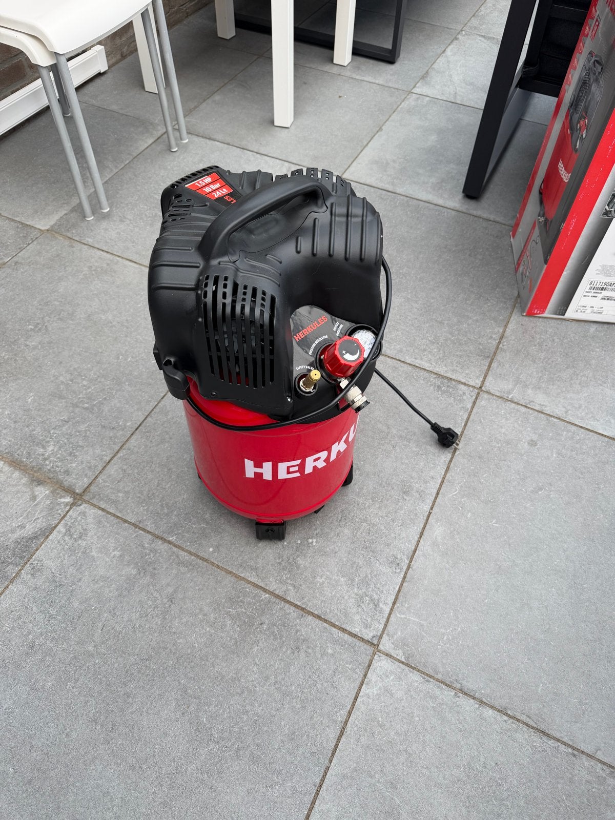 Herkules Twenty Compressor 24L 10 Bar met accessoires, Ophalen, 10 bar of meer, Zo goed als nieuw, Minder dan 200 liter/min