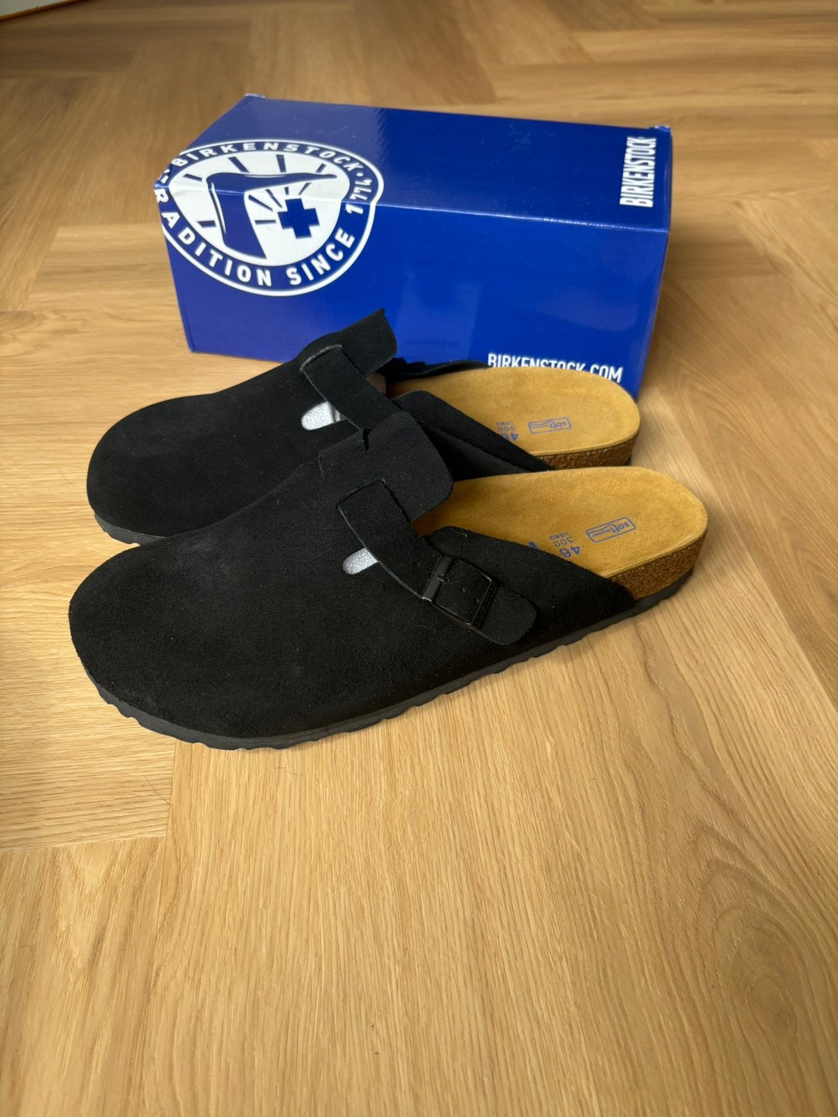 Birkenstock Boston Zwart – Nieuw – Alle maten, Verzenden, Nieuw, Zwart, Pantoffels of Sloffen