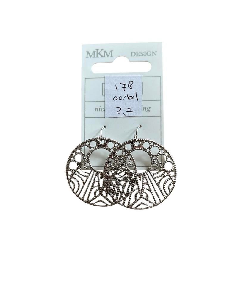 MKM Design Zilverkleurige Oorbellen - Nikkelvrij, Sieraden, Tassen en Uiterlijk, Overige materialen, Hangers, Nieuw, Ophalen of Verzenden
