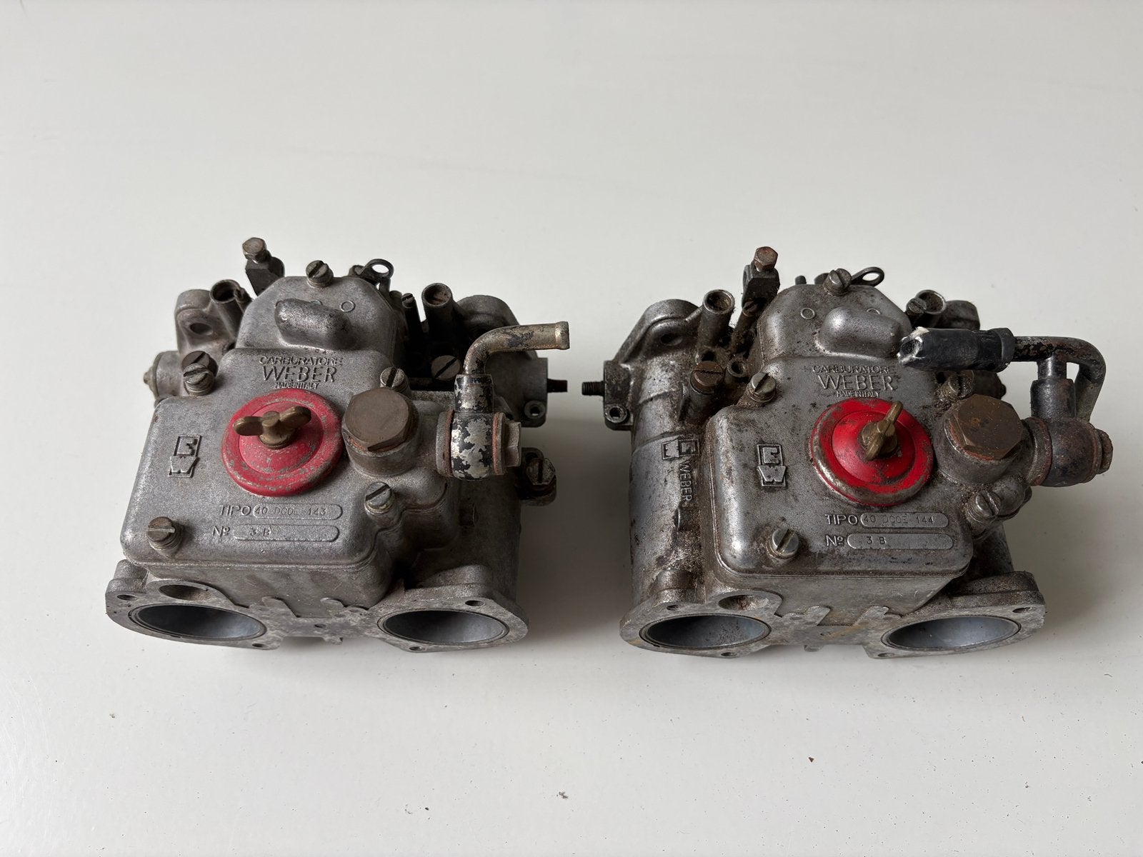 Set Weber carburateurs 40DCOE 143 &144 3B oldtimer Italy, Auto-onderdelen, Ophalen of Verzenden, Gebruikt, Overige automerken