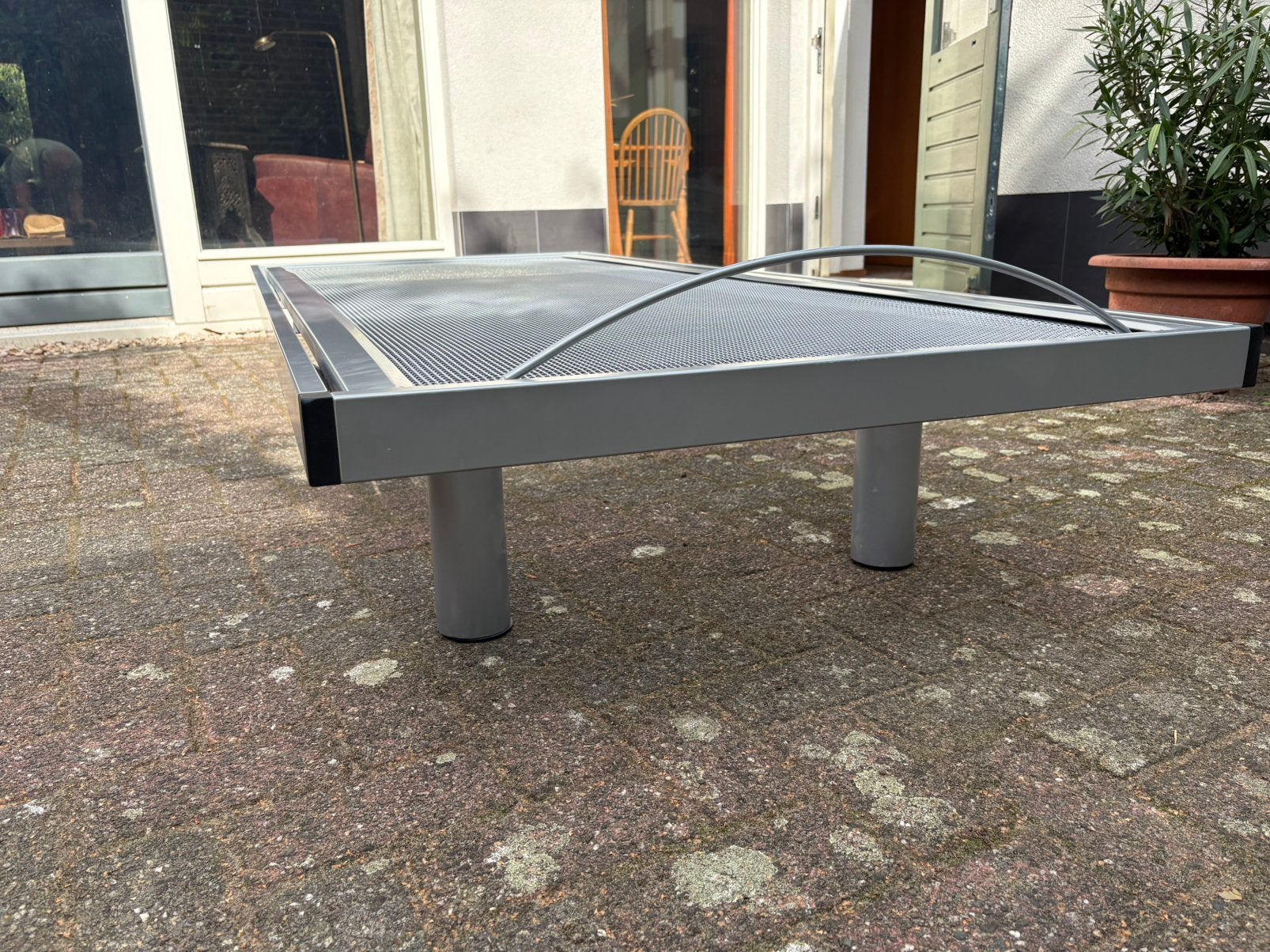 Stalen bed, Huis en Inrichting, Ophalen, 90 cm, Eenpersoons, Zwart