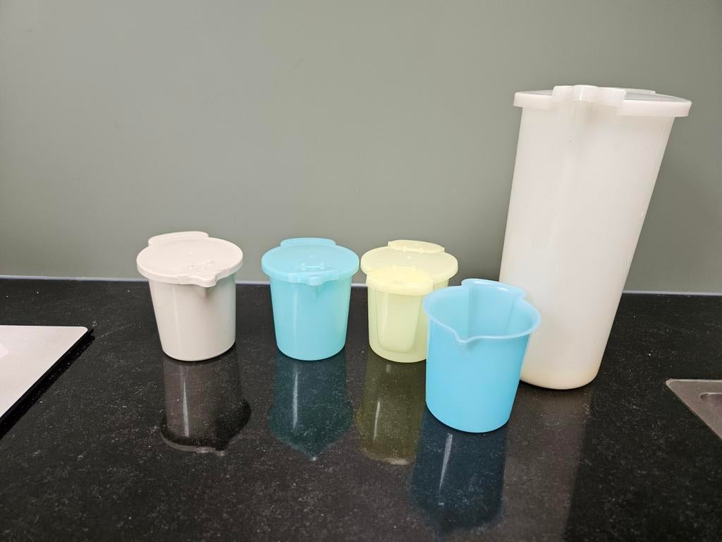 Set van Tupperware kan en kannetjes, Ophalen of Verzenden, Gebruikt, Blauw, Beker of Kan