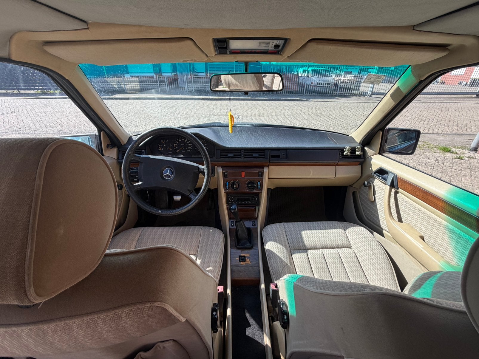 Mercedes Benz 300D W124 1987 Belastingvrij Oldtimer, foto 12