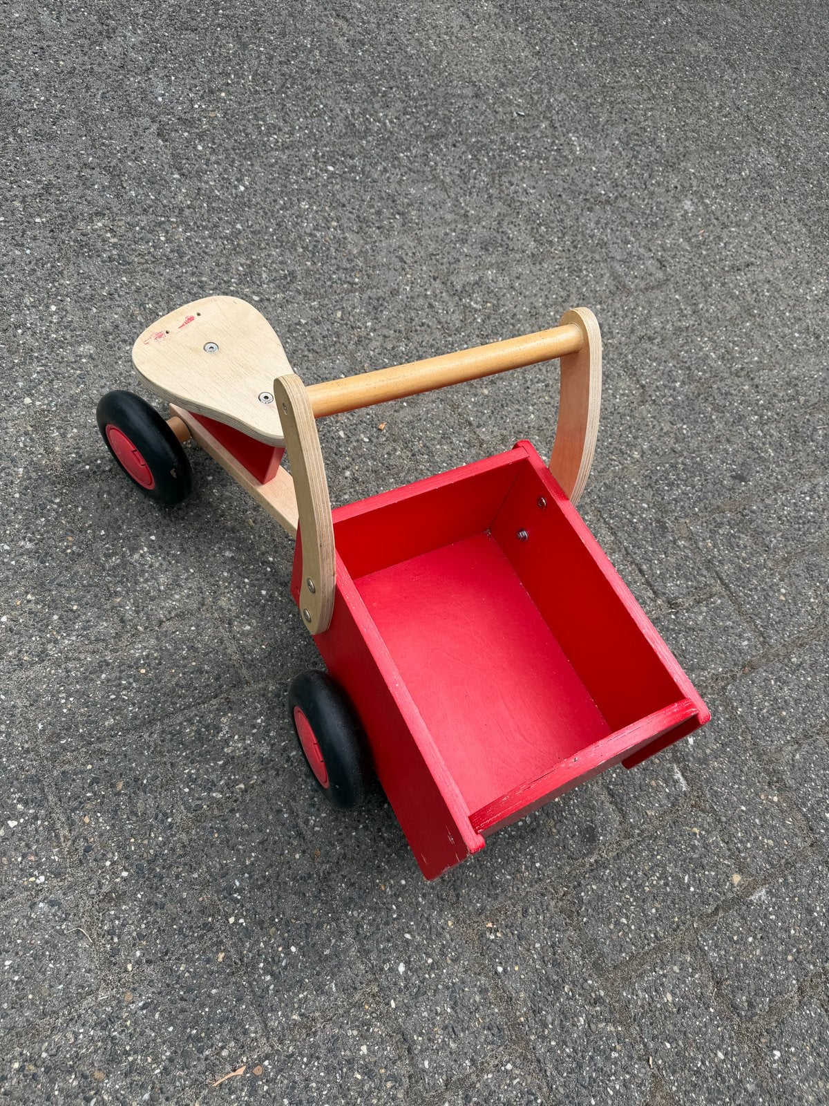 Houten loopfietsje met bakje - Rood, Ophalen, Gebruikt, Loopfiets