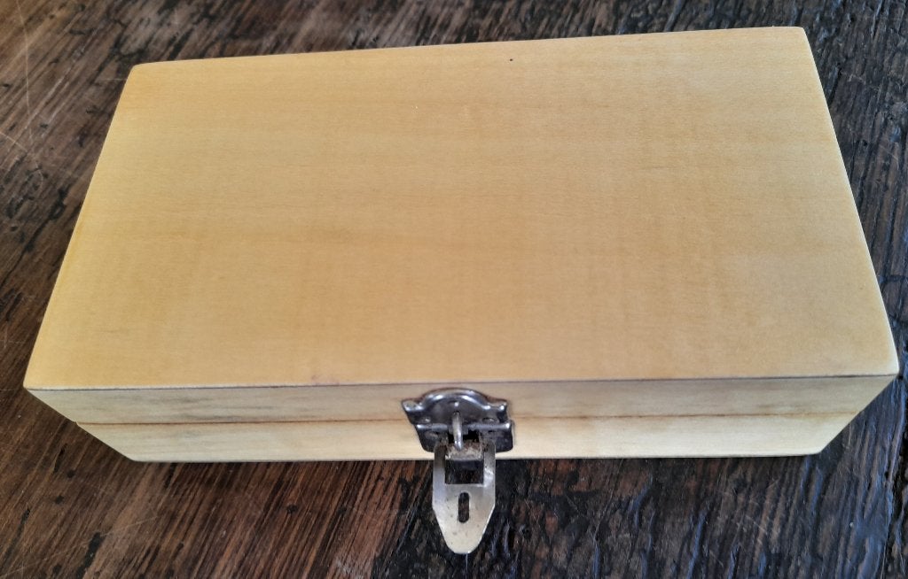 Houten kistje met interieur en zachte bekleding, Ophalen of Verzenden