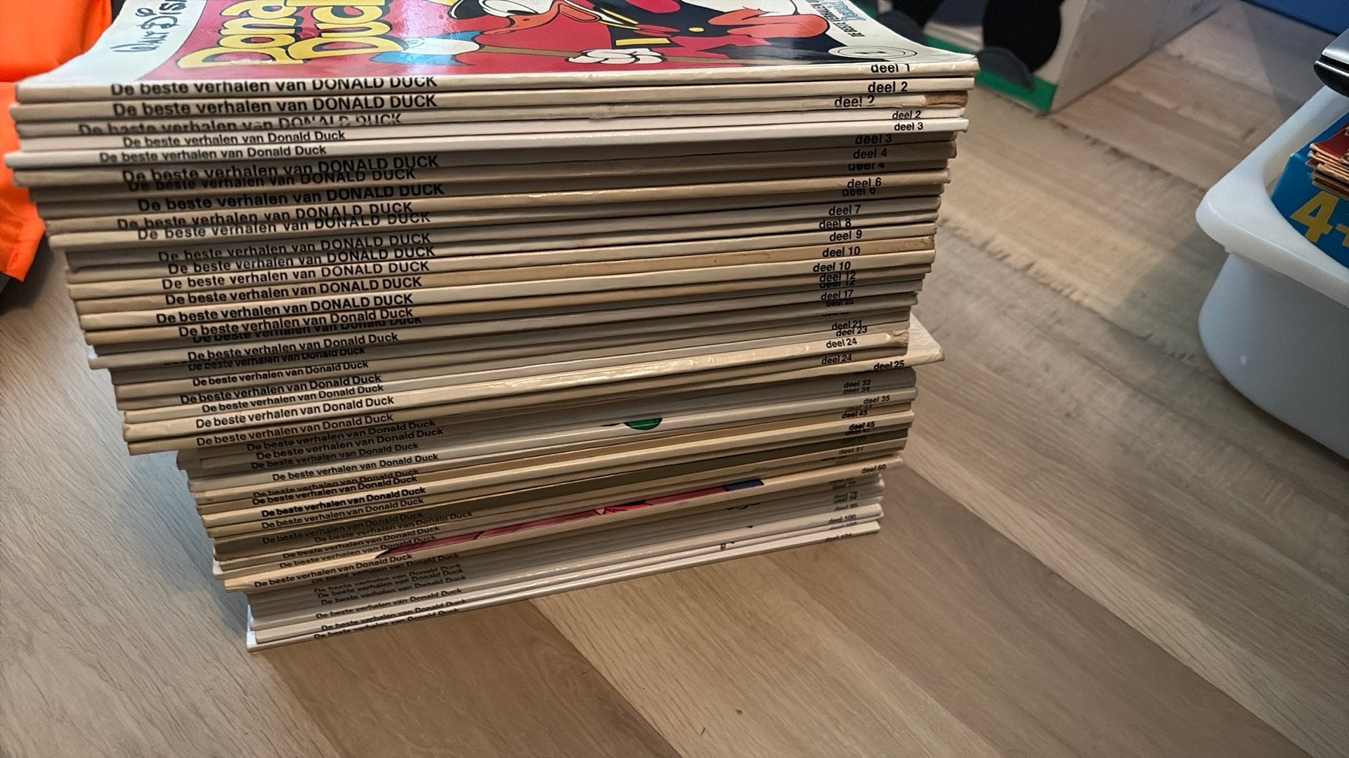 Donald Duck albums, Meerdere stripboeken, Ophalen of Verzenden, Gelezen