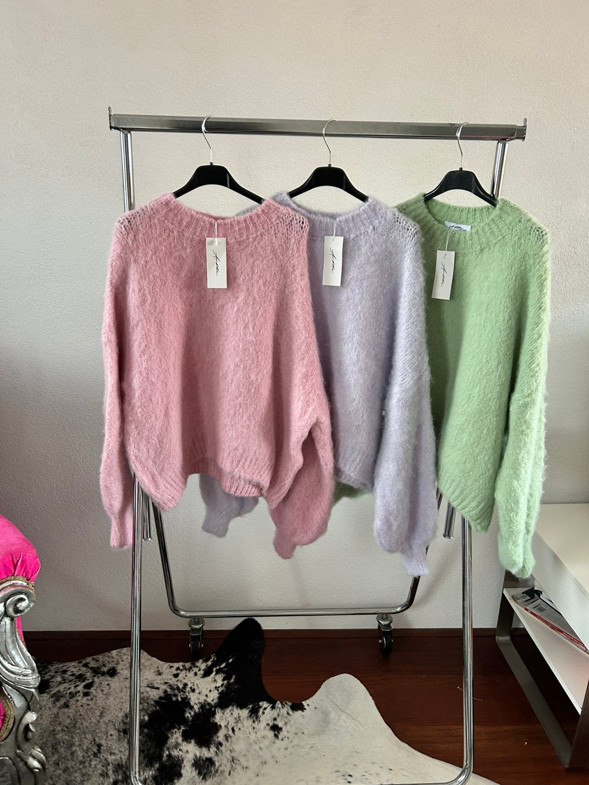 Heerlijke zachte truien Ambika prijs per st, Kleding | Dames, Ophalen of Verzenden, Nieuw