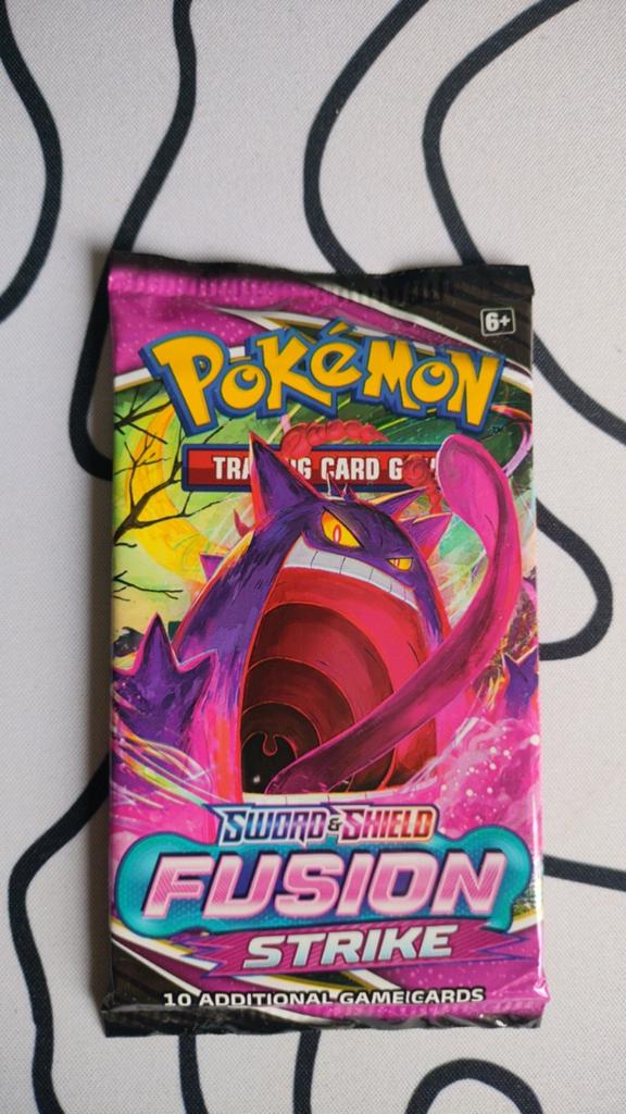 Pokémon TCG: Fusion Strike Booster Pack, Hobby en Vrije tijd, Verzamelkaartspellen | Pokémon, Verzenden, Nieuw, Booster
