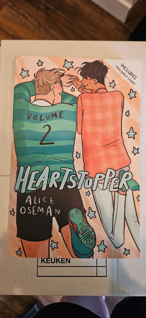 Heartstopper Volume 2 - Alice Oseman (Engels), Ophalen of Verzenden, Zo goed als nieuw, Alice Oseman, Europa overig