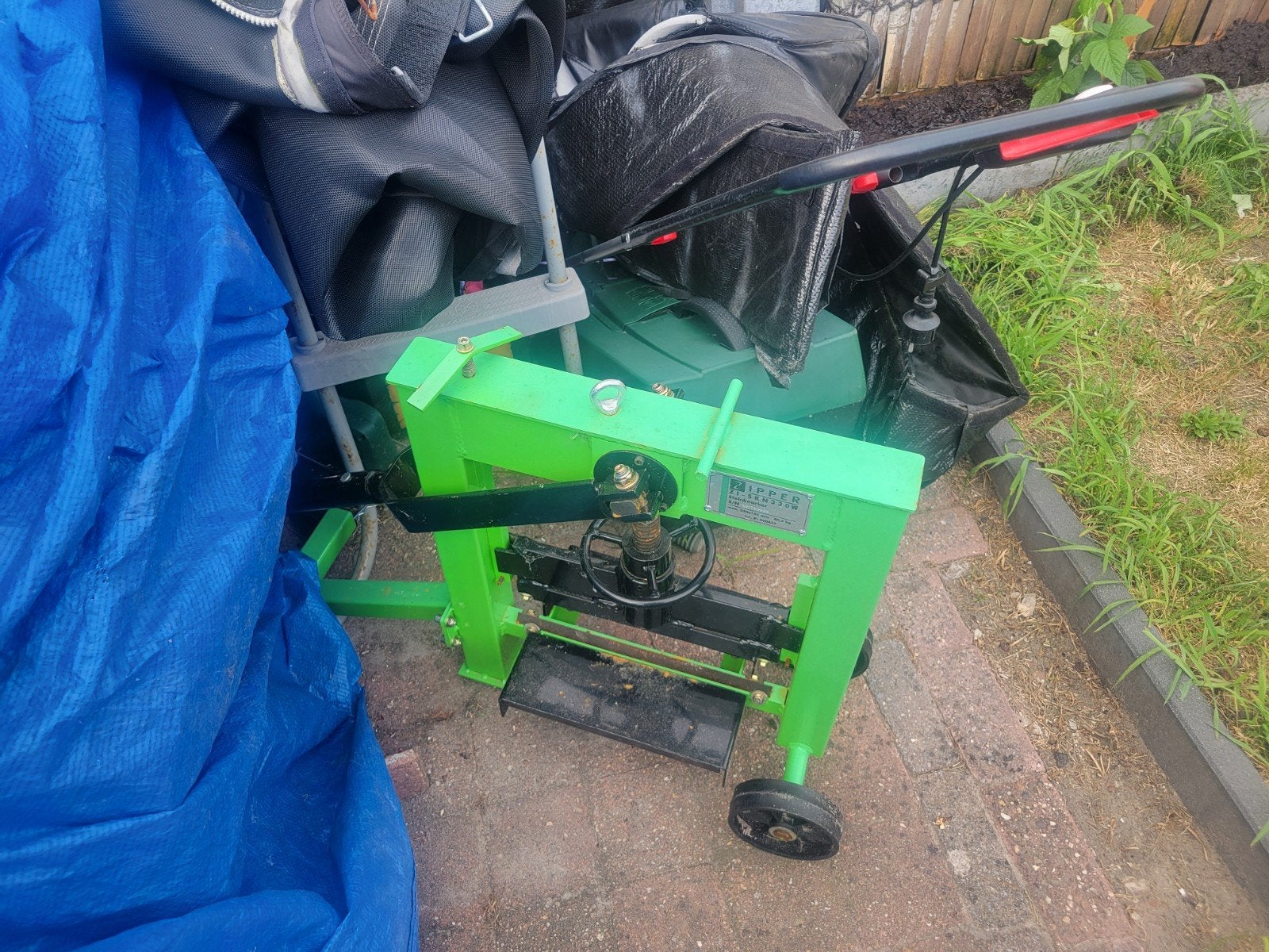 Steenknipper - Handig gereedschap voor bestrating, Doe-het-zelf en Verbouw, Ophalen, Gebruikt, Overige typen, Overige merken
