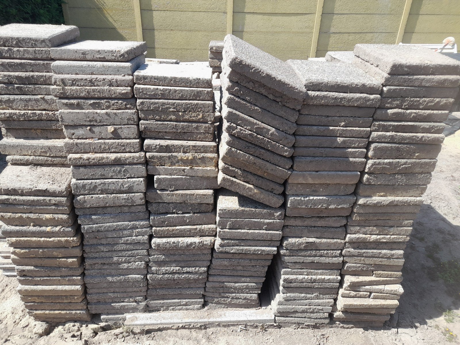 Gratis stoeptegels tuin 30 × 30, Ophalen, Gebruikt, Beton, Terrastegels