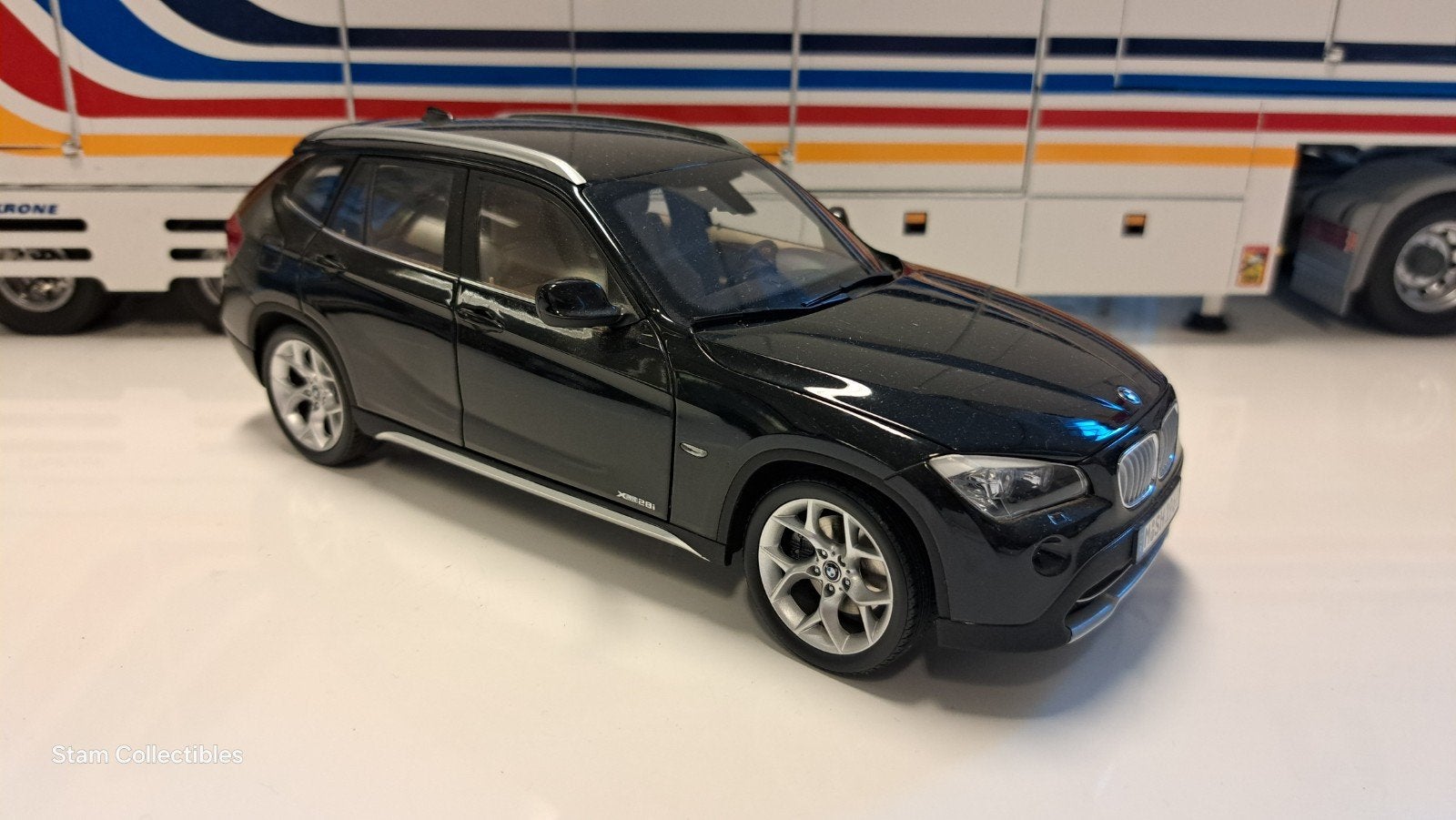 Kyosho BMW X1 E84 xDrive Black - 2010, Hobby en Vrije tijd, Modelauto's | 1:18, Auto, Ophalen of Verzenden, Gebruikt, Kyosho