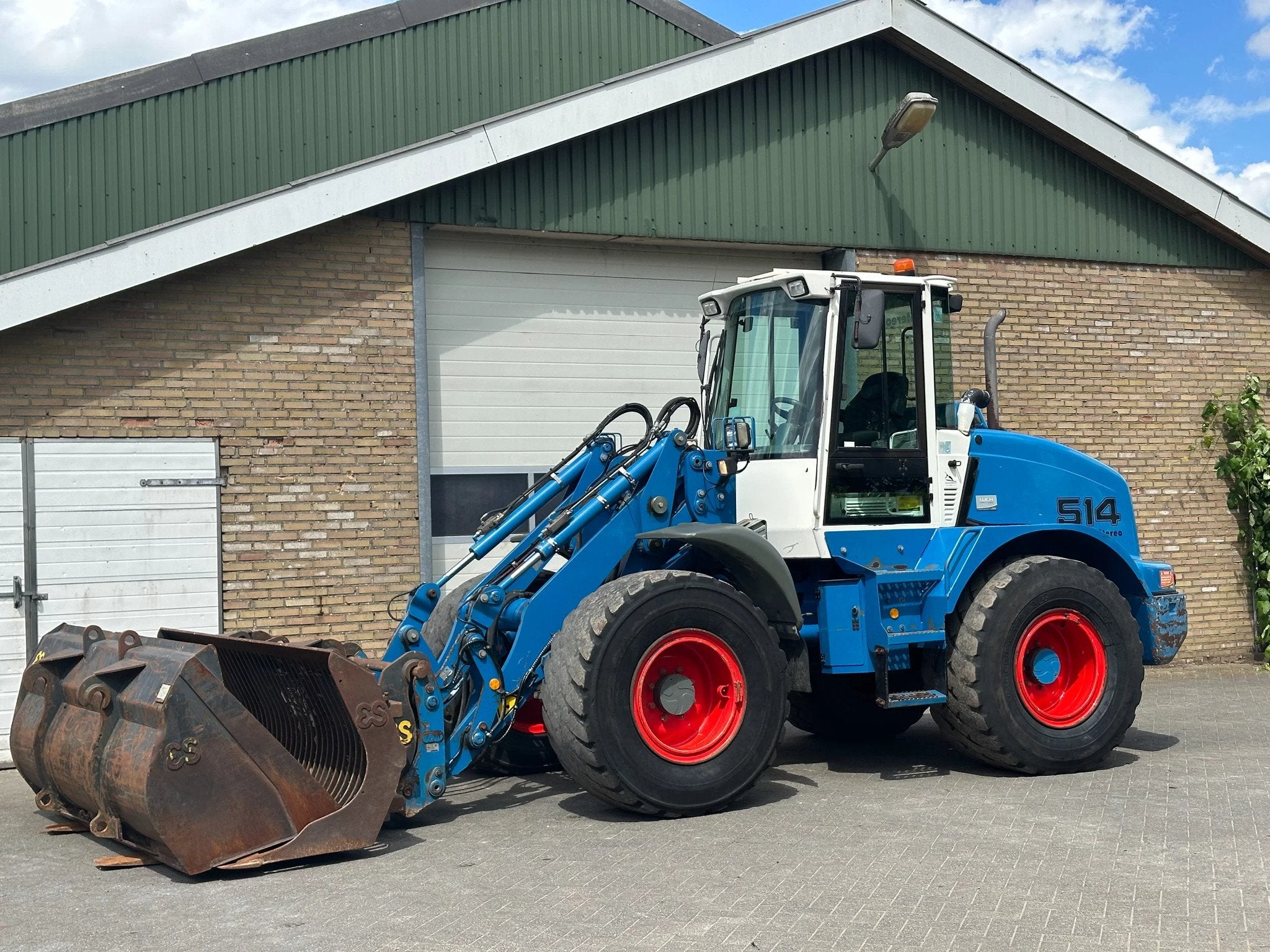 Liebherr L514 Stereo (bj 2016)