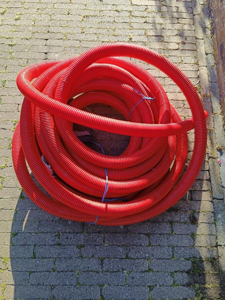 Mantelbuis met trekkoord 15 meter diameter binnen 4 centimer, Doe-het-zelf en Verbouw, Elektra en Kabels, Ophalen, Nieuw, Kabel of Snoer