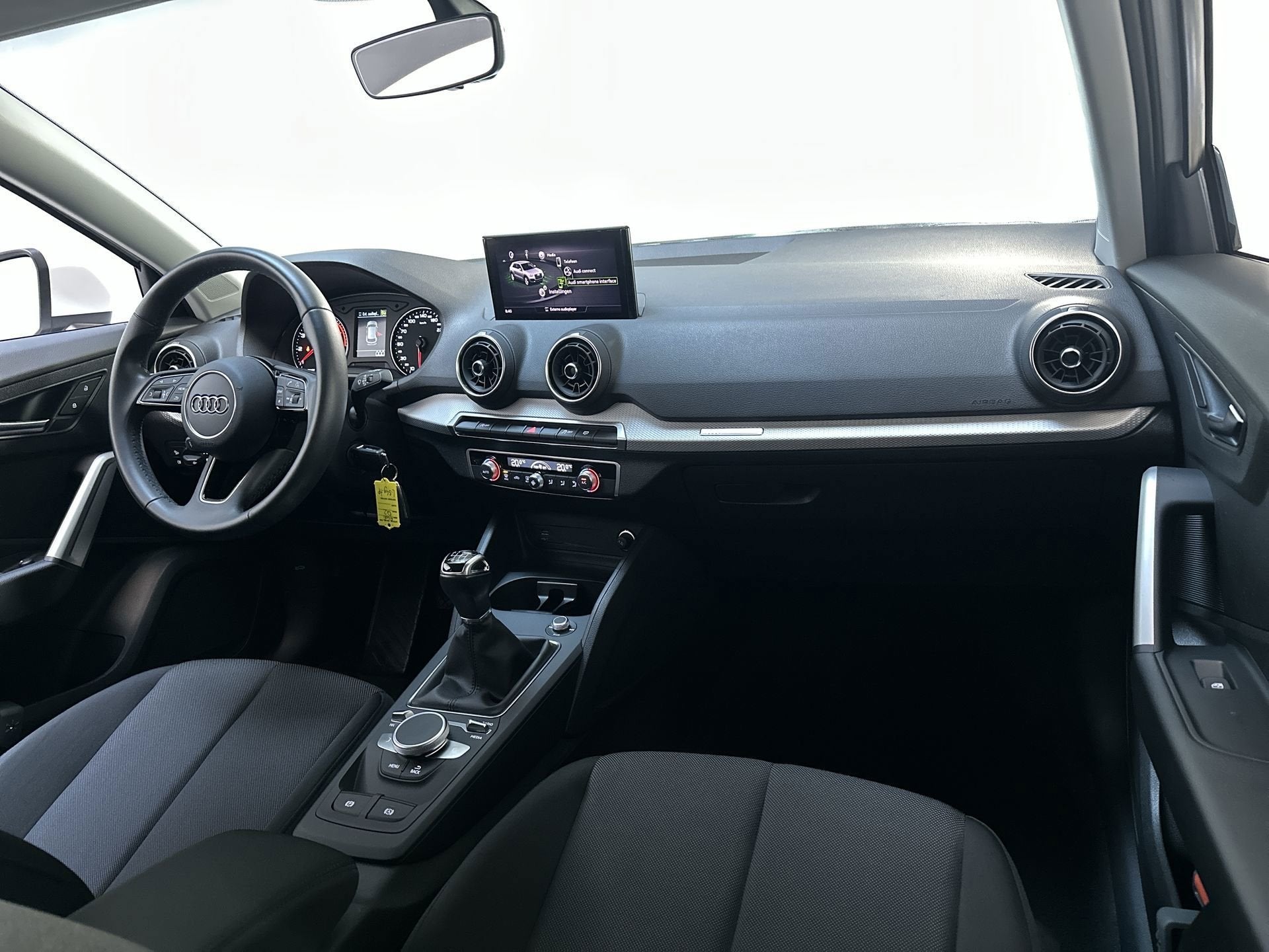 Audi Q2 30 TFSI Pro Line App-Connect DAB+ Climate Control Pa, Auto's, Voorwielaandrijving, Dealer onderhouden, Stof, Gebruikt