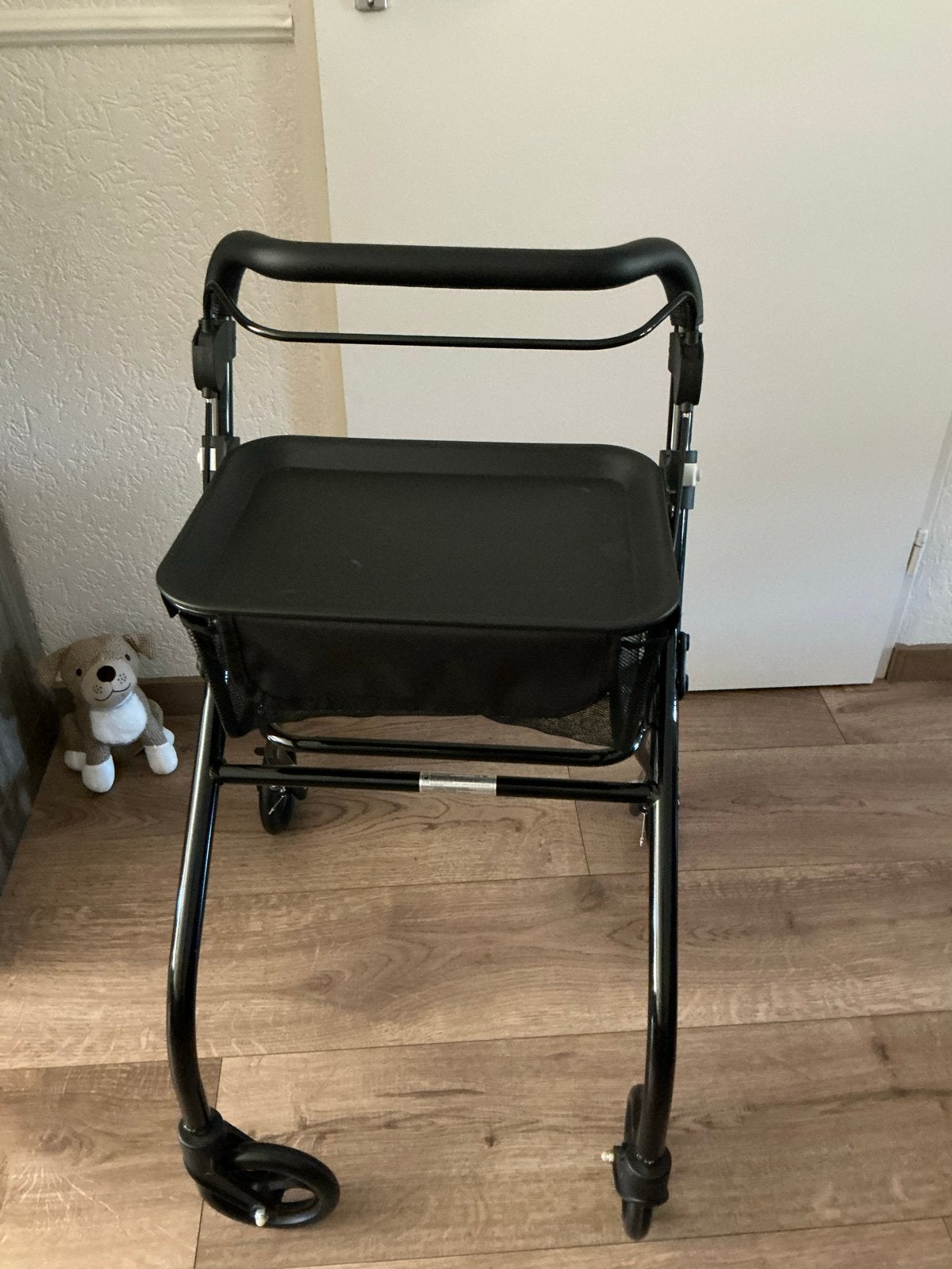 Rollator voor binnen, Ophalen