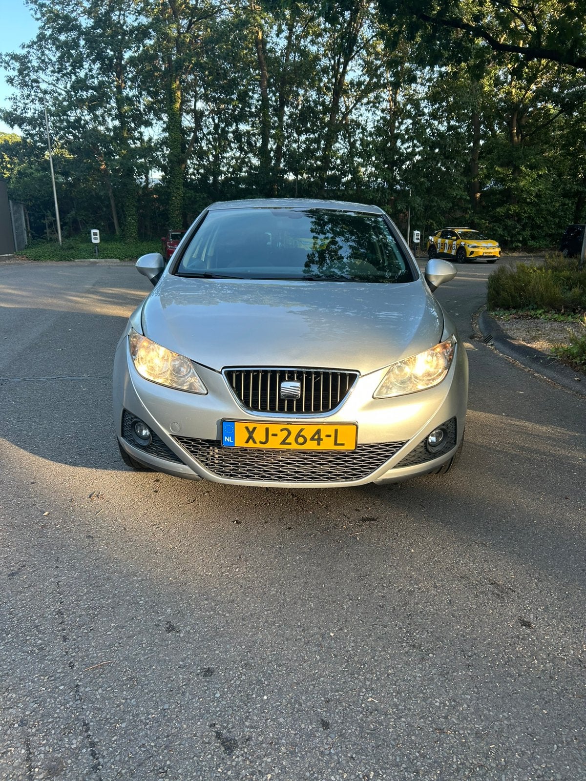 Seat Ibiza 1.2 51KW 2012 Grijs, Voorwielaandrijving, Stof, 1198 cc, Ibiza