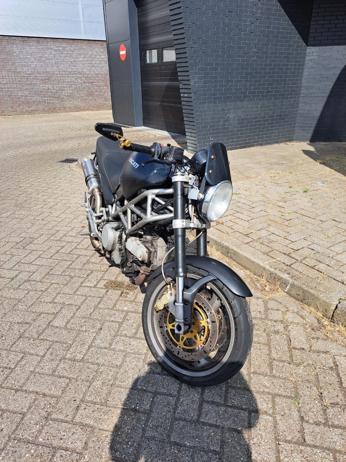 Ducati monster 620 black edition (Mivv), 2 cilinders, Sportuitlaat, Motorrijbewijs A, Gebruikt