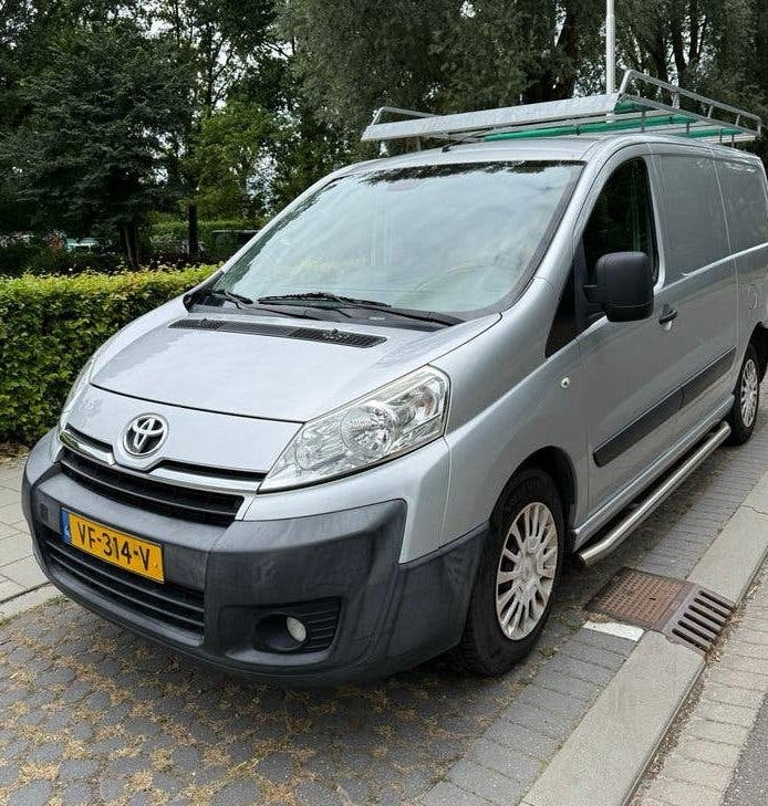 Toyota Proace 1.6 D 89PK 2014 L2H1 NAP Cruise APK 2027, Voorwielaandrijving, Euro 5, Zwart, 4 cilinders