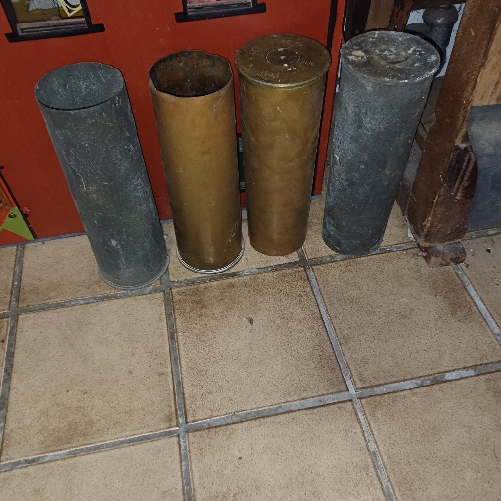 Hulzen, Ophalen, Landmacht, Overige gebieden, Hulzen of Bodemvondsten