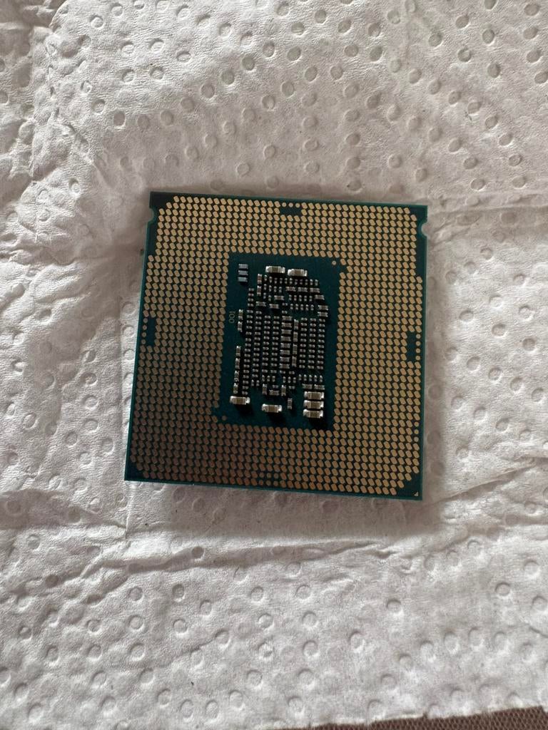I5-7500 cpu processor i5 7500  20 op voorraad, Computers en Software, Processors, Ophalen of Verzenden, Gebruikt, Intel Core i5