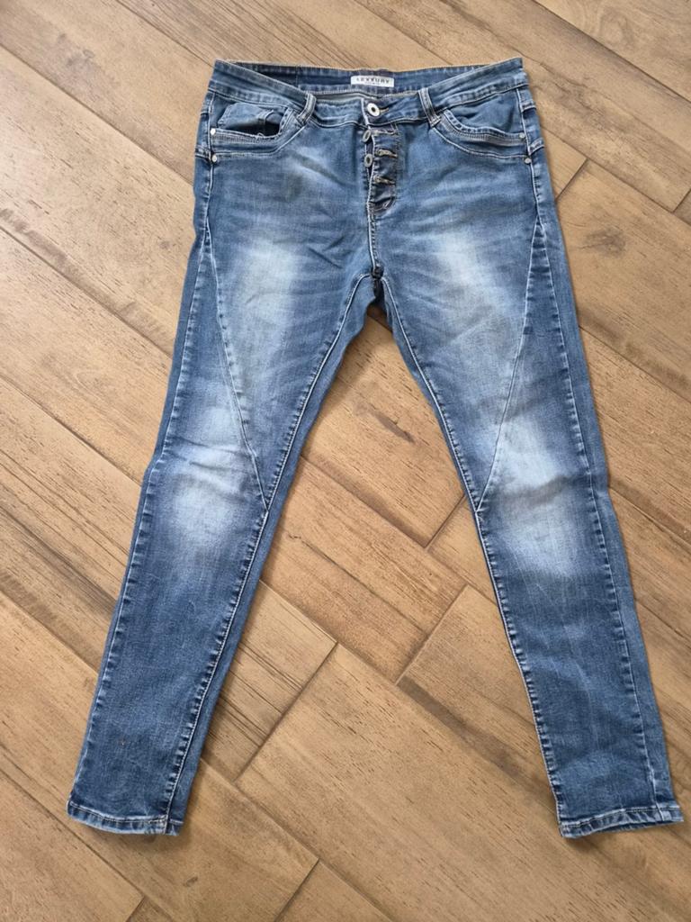 Lexxury Stretch Spijkerbroek Maat M/38, Kleding | Dames, Blauw, Ophalen of Verzenden, Zo goed als nieuw, W30 - W32 (confectie 38/40)