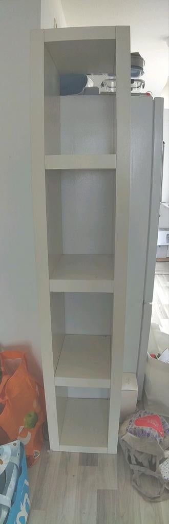 Smalle witte ikea vakkenkast, Ophalen, Met plank(en), Minder dan 50 cm, Gebruikt
