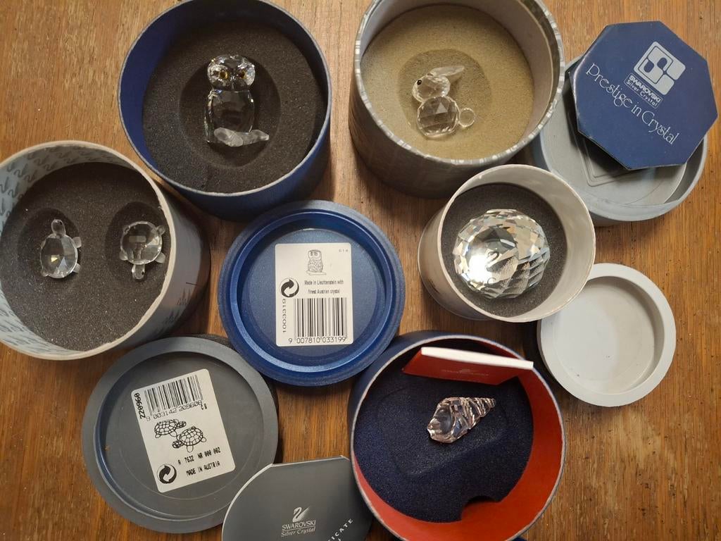 Swarovski prachtig. Uil, schildpadden, konijn, schelp, etc, Ophalen of Verzenden, Gebruikt, Figuurtje