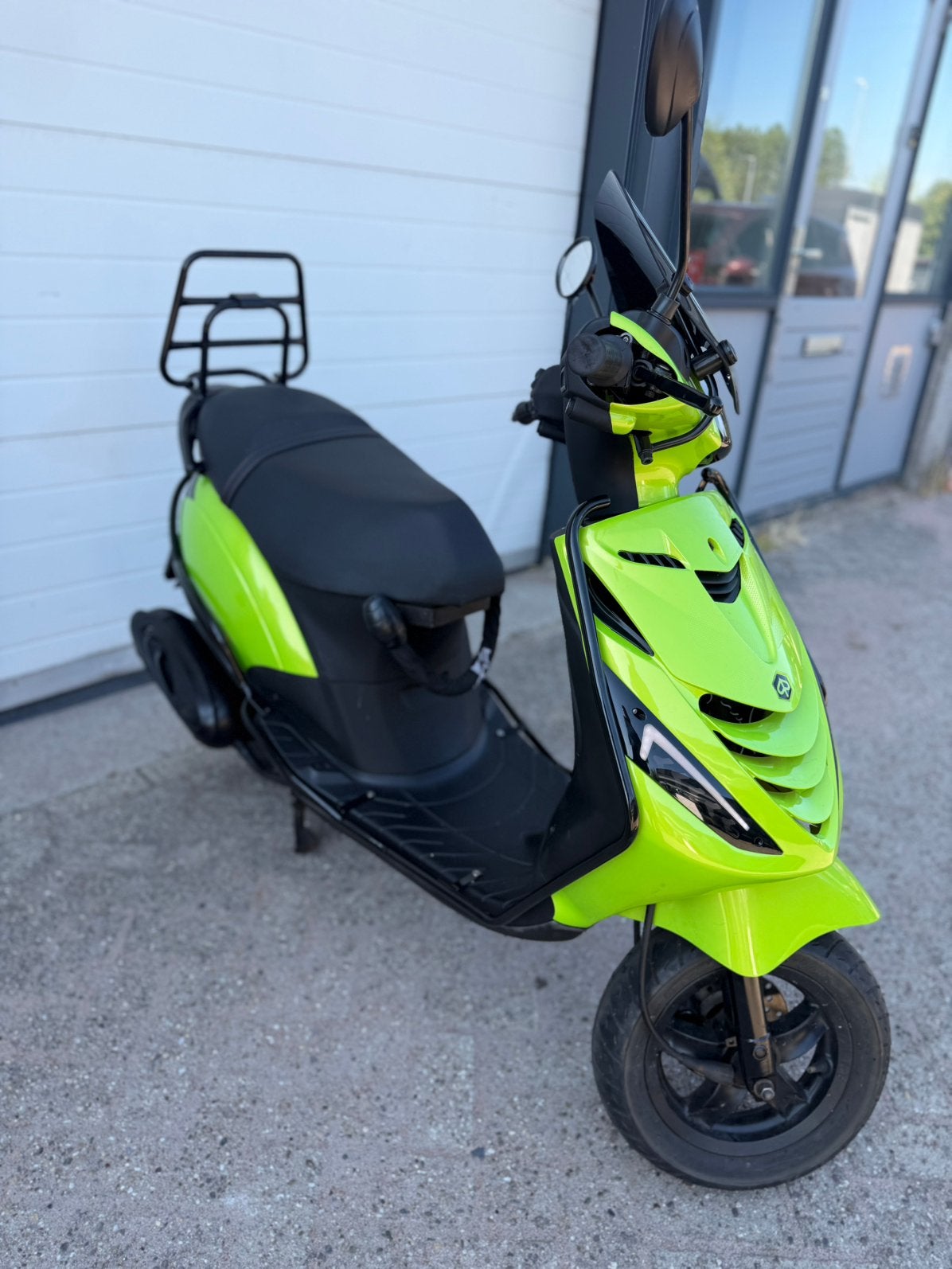 Piaggio Zip2000 45KM *CUSTOM*, Maximaal 45 km/u, Zip, Ophalen of Verzenden, Zo goed als nieuw