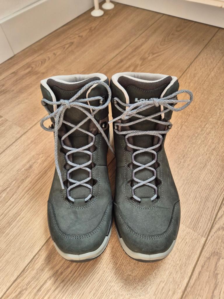 Lowa wandelschoenen maat 41, nieuw en ongedragen, Ophalen of Verzenden, Nieuw, Schoenen