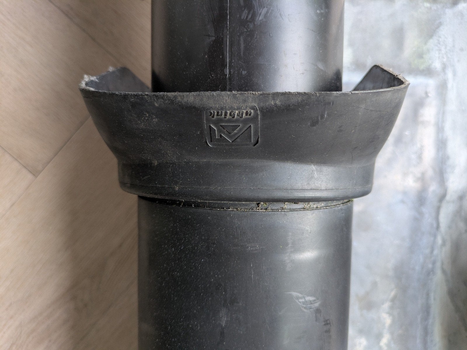 Ubbink dakdoorvoer 11 cm doorsnede, Ophalen, Gebruikt, Ventilator en Afzuiger