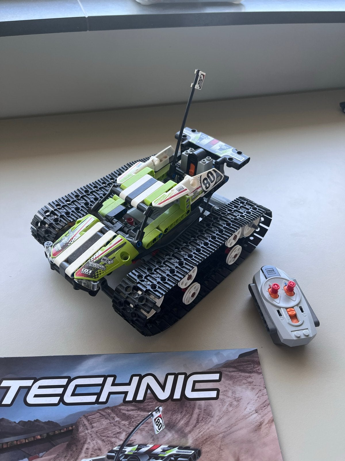 LEGO Technic 42065 RC Rupsvoertuig met afstandsbediening, Lego, Compleet, Ophalen of Verzenden, Zo goed als nieuw