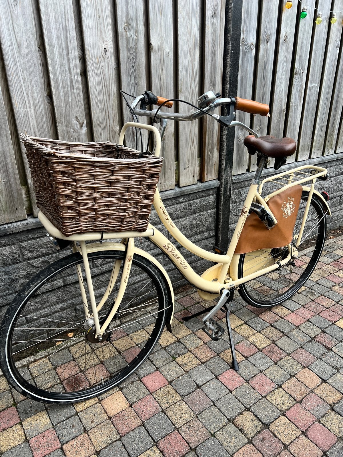 Sparta Country Tour Damesfiets - Crème met Mand, Fietsen en Brommers, Sparta, Gebruikt, Velgrem, Versnellingen