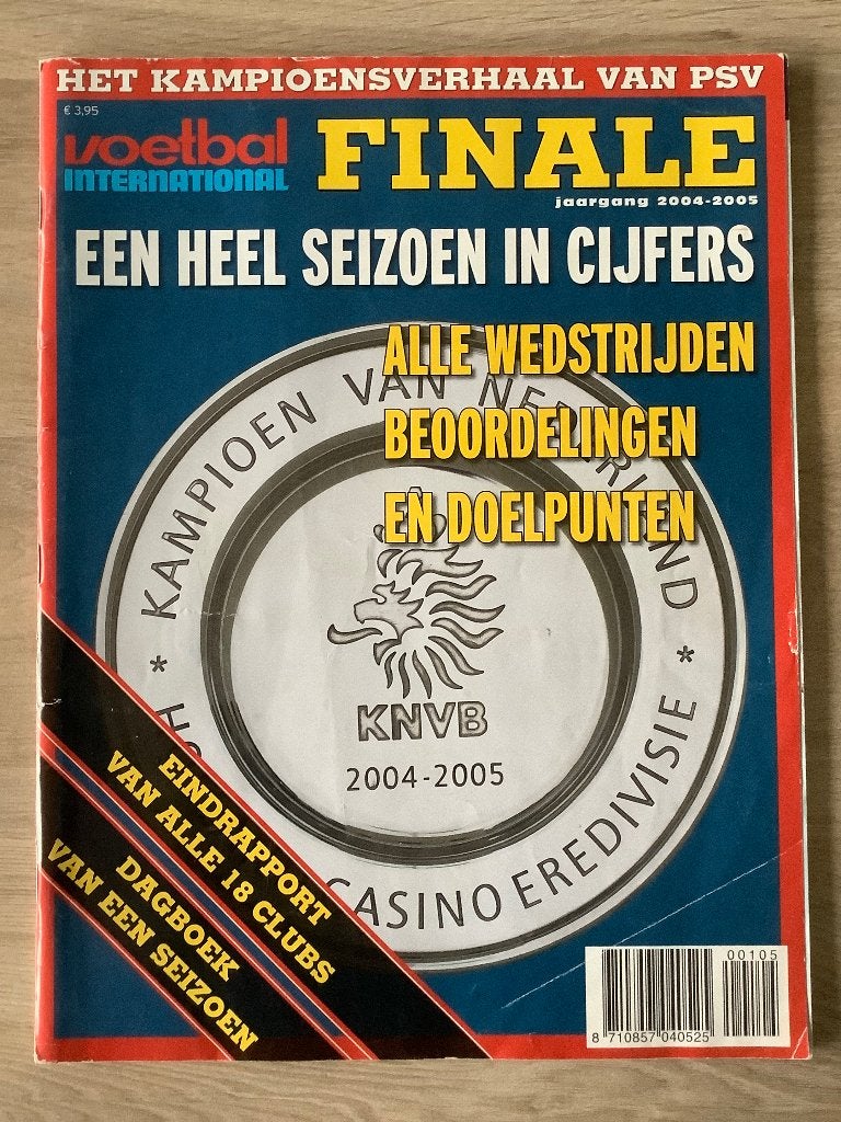 Voetbal International - Seizoen 2004-2005 in cijfers, Ophalen of Verzenden, Zo goed als nieuw, Overige binnenlandse clubs, Boek of Tijdschrift