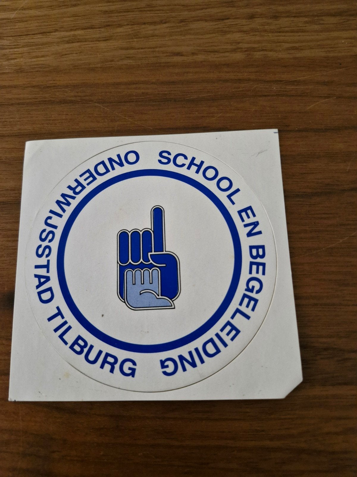 8618 Sticker Onderwijsstad Tilburg, Ophalen of Verzenden, Zo goed als nieuw