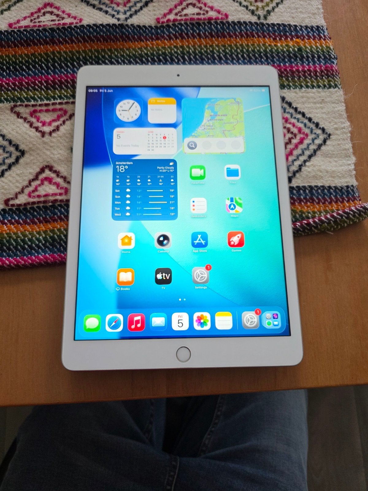 iPad 8e generatie 32GB, Computers en Software, Apple iPads, Zo goed als nieuw, Apple iPad, Wi-Fi, 10 inch, 32 GB, Zilver, Ophalen of Verzenden