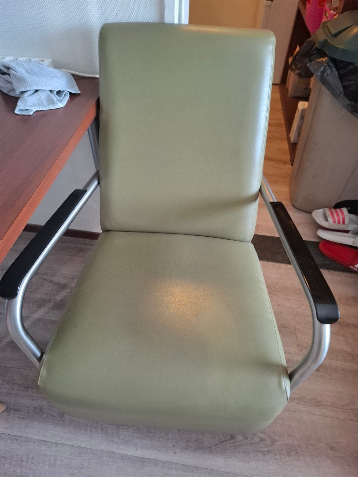 Zo goed als nieuwe Jess Design stoelen - 2 stuks, Ophalen, Twee, Overige kleuren, Zo goed als nieuw