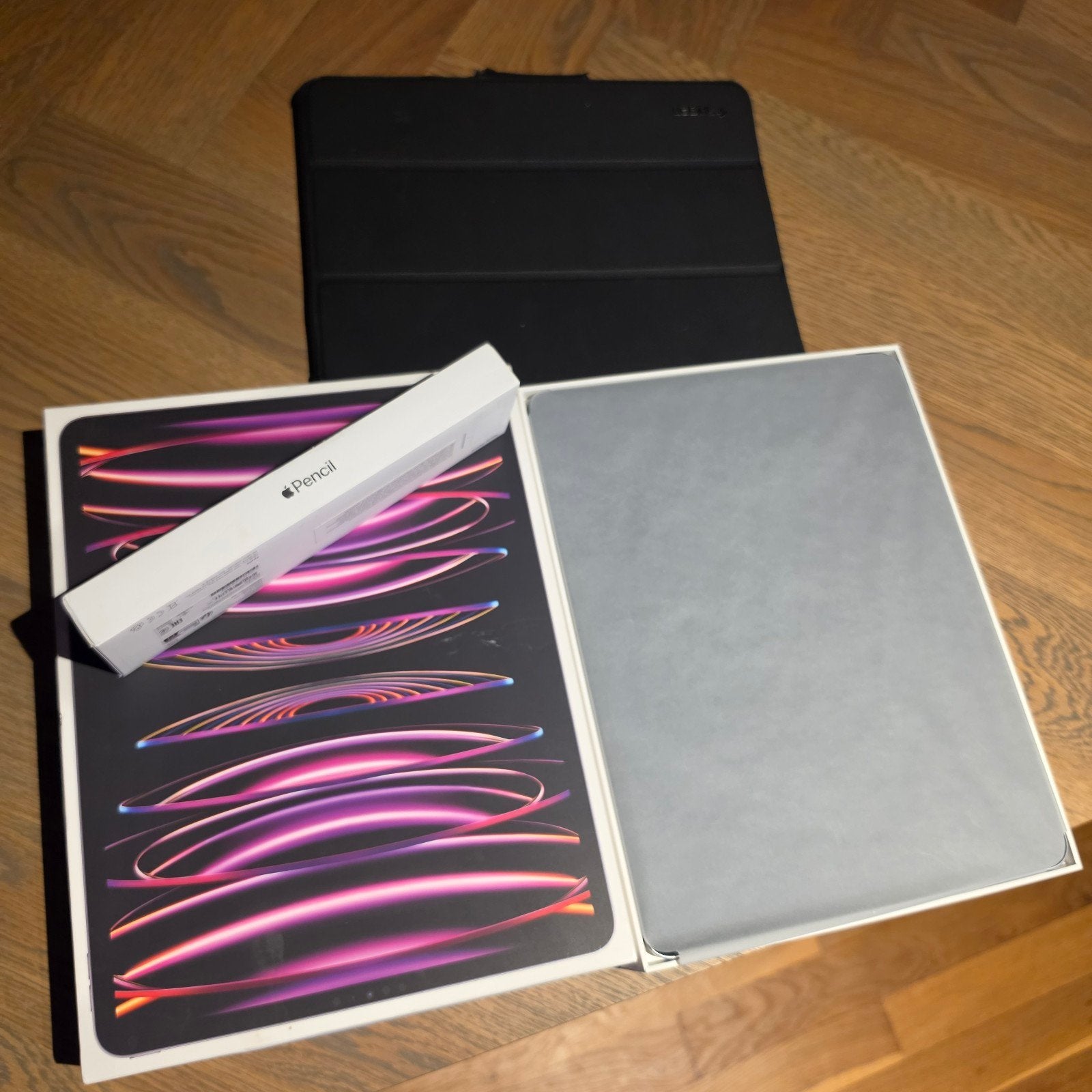 iPad Pro 12.9 M2 256GB Space Gray+ pencil