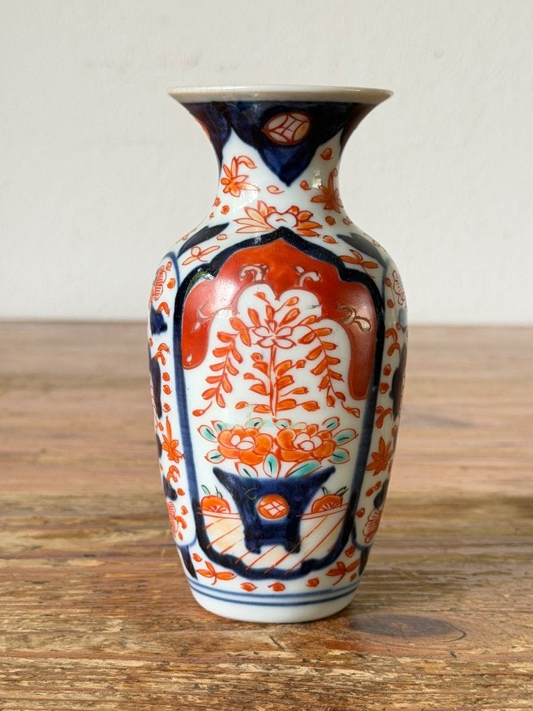 Vaas / bloemenvaasje - Imari - porselein Japan / Arita, Ophalen of Verzenden