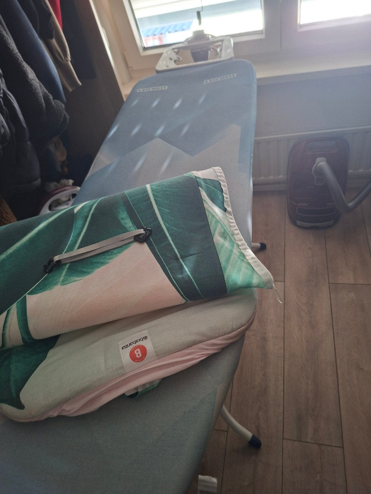 Tefal Stoomstrijkijzer Liberty SV6040 met Strijkplank, Witgoed en Apparatuur, Ophalen, Zo goed als nieuw