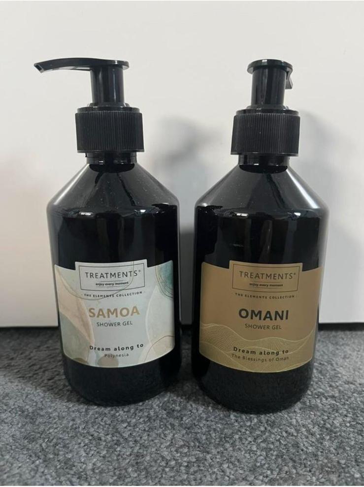 NIEUW - Treatments shower gel Samoa & Omani, Ophalen of Verzenden, Nieuw, Bad & Douche