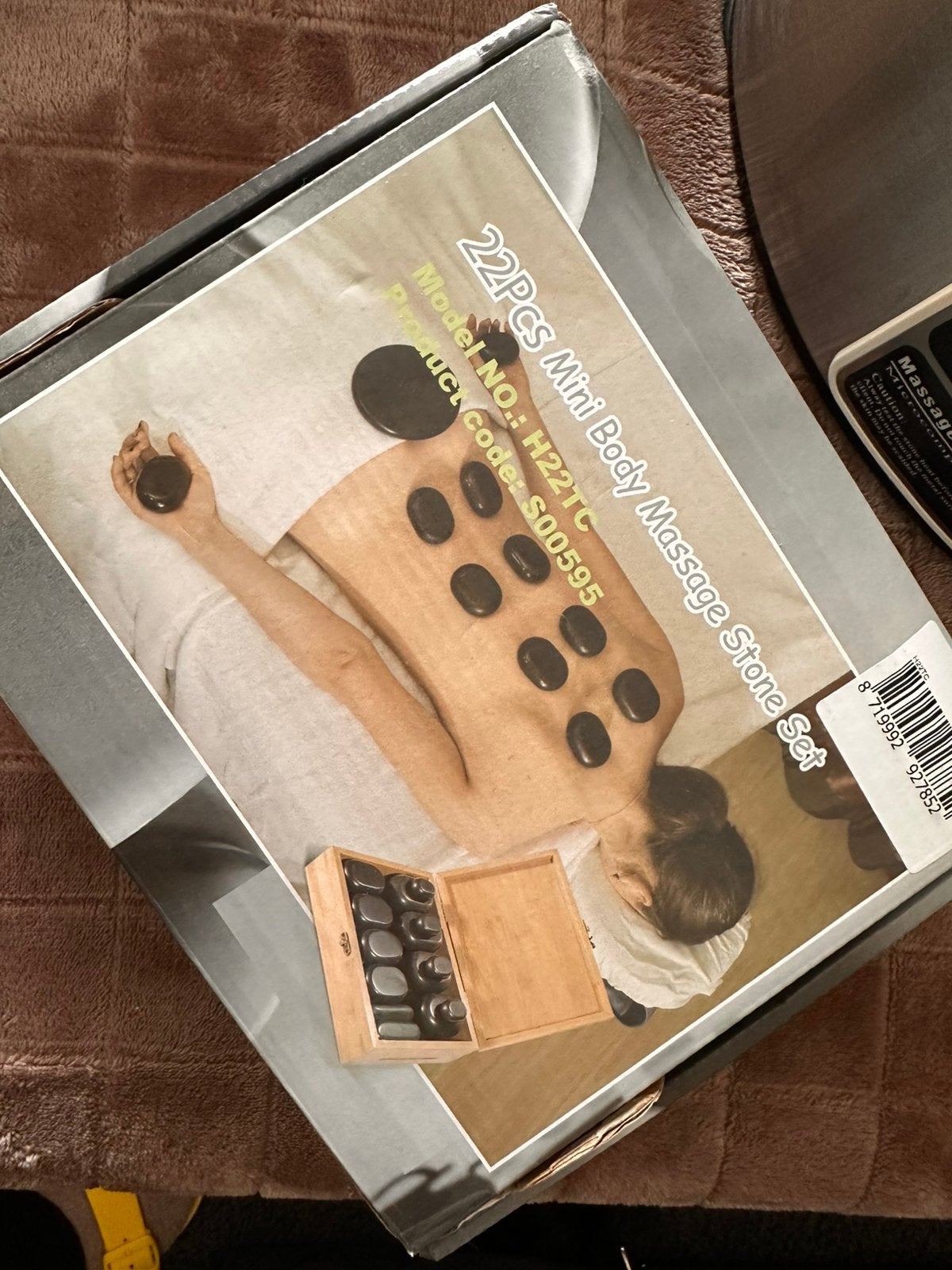 Foto 6 van Massage Table, Hot Stone Heater & 22-Pcs Stone Set