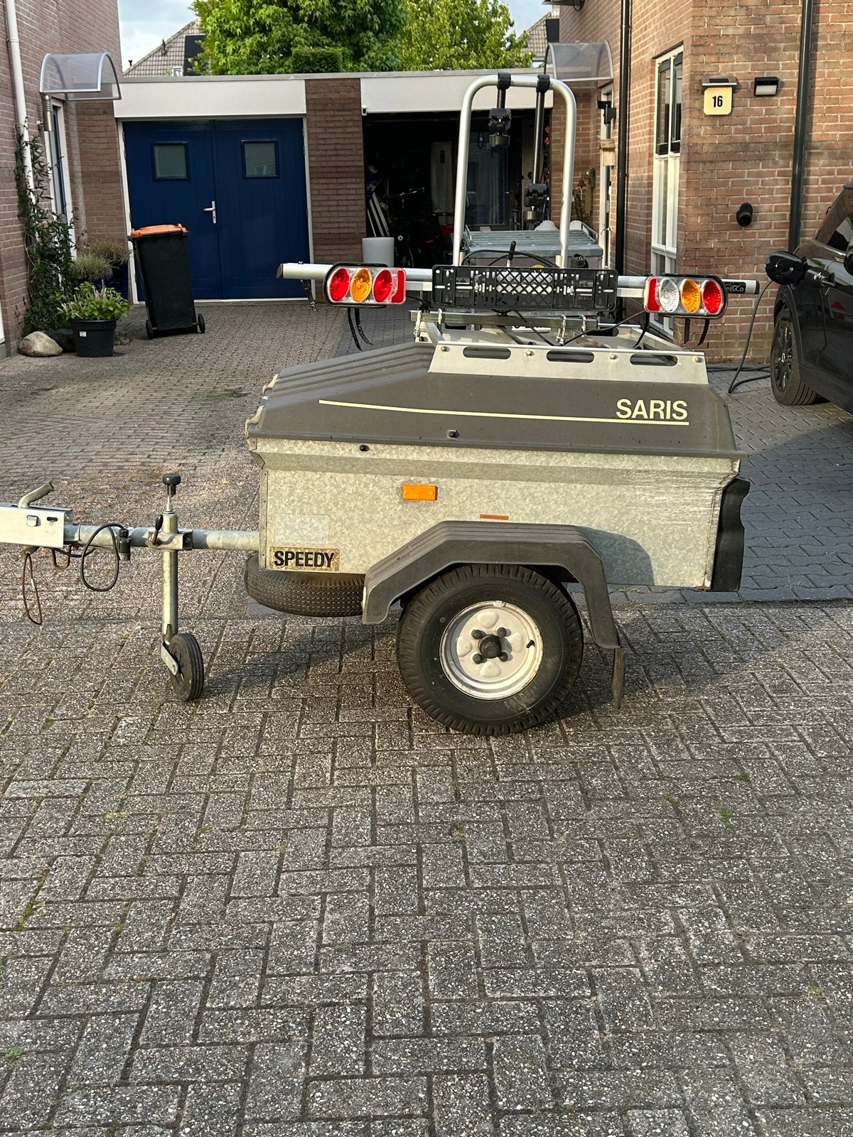 Saris Speedy bagagewagen met fietsendrager (e-bikes), Ophalen, Gebruikt, Trekhaakdrager, Brede banden