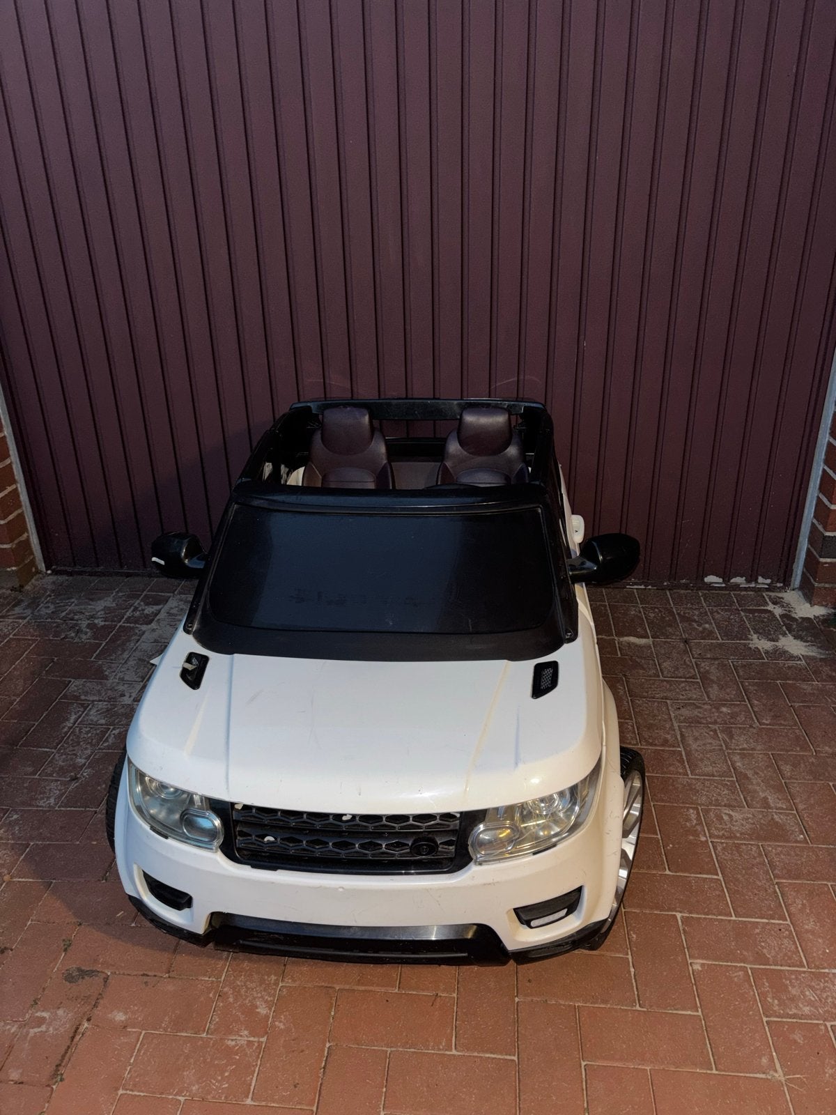 Elektrische kinder Range Rover met nieuwe accu, Gebruikt