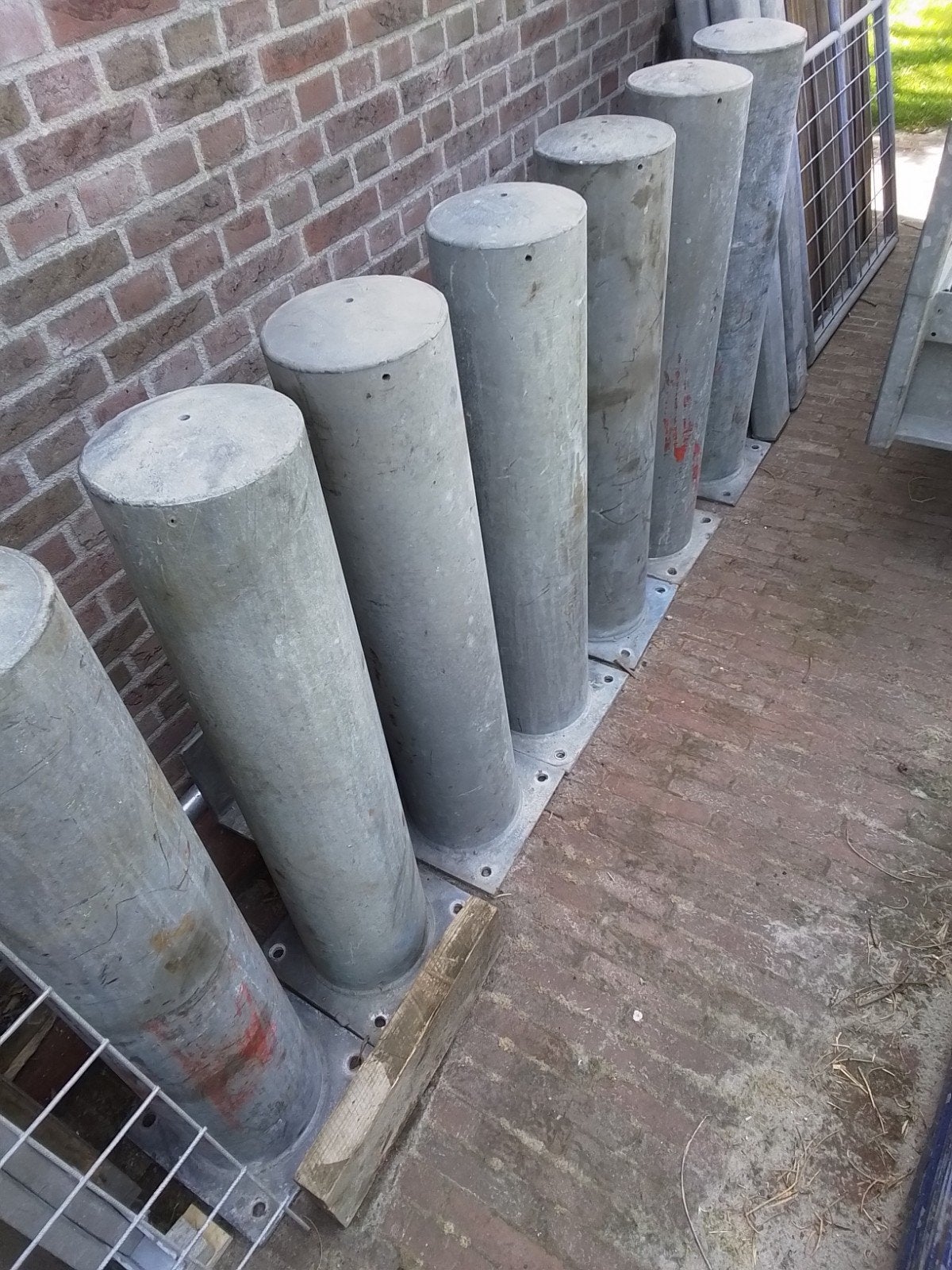 Aanrij beveiliging   aanrij bescherming  verzinkt, Ophalen, Nieuw, Minder dan 100 cm, Minder dan 25 cm
