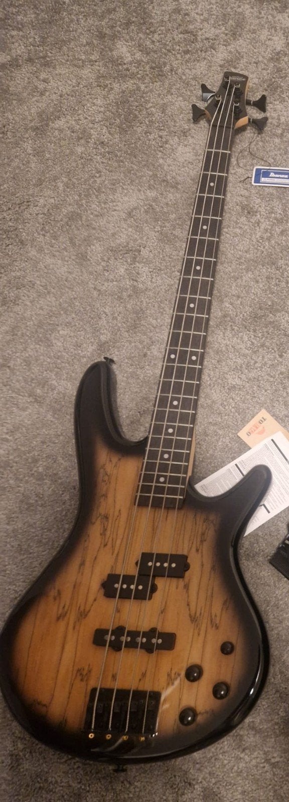 Elektrische basgitaar Ibanez GSR200, Muziek en Instrumenten, Ophalen, Nieuw