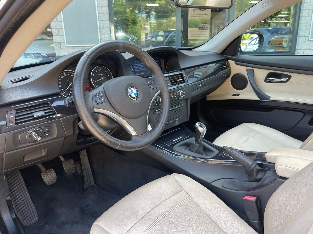BMW 3 Serie Coupe 320i Coupe Creme leer schuifdak NAP, Auto's, Euro 5, 15 km/l, 4 cilinders, 163 pk